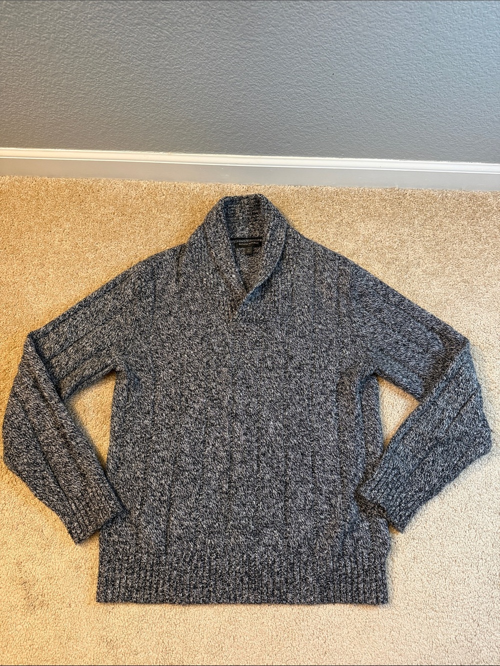 Banana Republic Men's Heather Gray Marled Shawl Sweater Size Small
